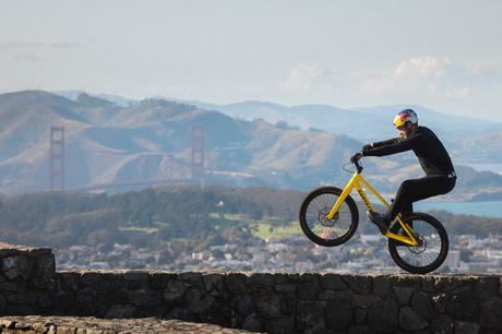 Danny Macaskill sorprende «Dominando» San Francisco a bordo de su Bicicleta