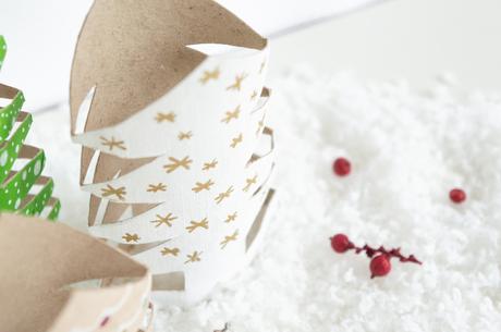 DIY-arbol-navidad-tubo-carton