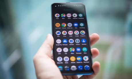 Cuidado esta app te pide el número de teléfono y luego lo usa para crear decenas de cuentas sin permiso
