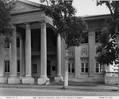 Fotografía del Centenario edificio del Gorgas Laboratory en el año 1953.