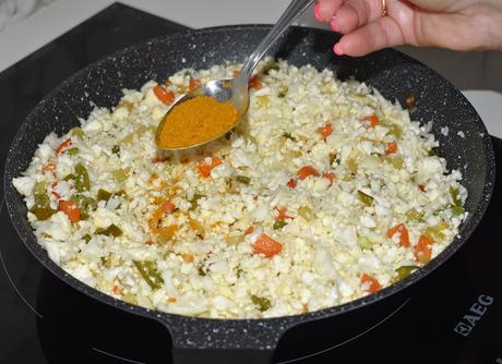 Falso Cuscús con coliflor y verduras Falso Cuscús con coliflor y verduras