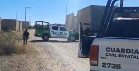 Policías de Soledad amenazan a medios durante cobertura de un homicidio