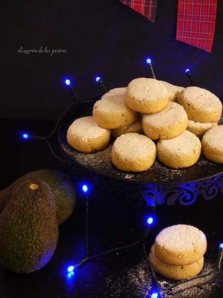 Polvorones de Aguacate Polvorones de Aguacate