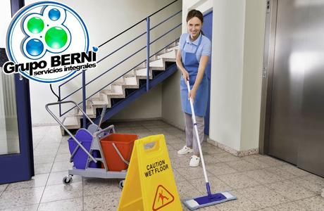 Por qué es conveniente la limpieza profesional en las comunidades de vecinos, según GRUPO BERNI