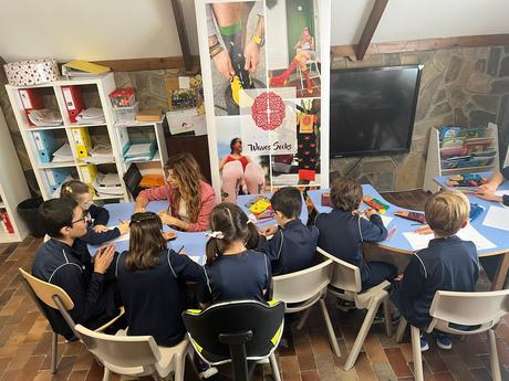 El reglo perfecto para navidades: los Calcetines Solidarios Soy una Joya