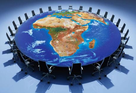 TIENEN YA LA RIQUEZA DEL MUNDO Y AHORA QUIEREN TAMBIÉN EL ALMA DEL PUEBLO