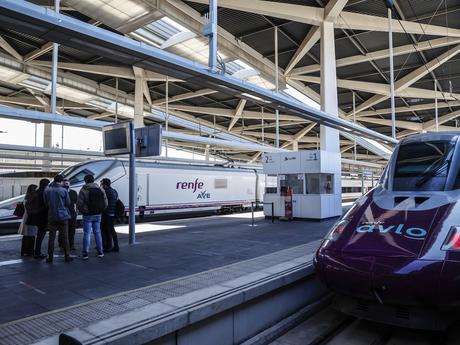 Se suspenden rutas Renfe Barcelona - Marsella y Lyon