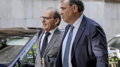 En Mallorca, la Fiscalía retira la acusación contra Cursach “por falta de pruebas”… y “Homenaje de Orwell a Cataluña”. En Mallorca, la Fiscalía retira la acusación contra Cursach “por falta de pruebas”… y “Homenaje de Orwell a Cataluña”.