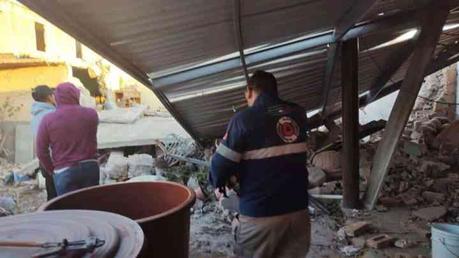 Explosión de gas en Portezuelos destruye casa: 3 lesionados