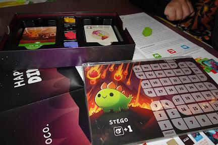 Sobrevive a la extinción con Happy Little Dinosaurs