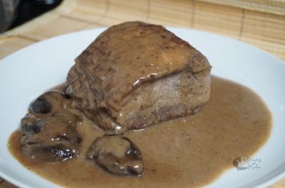 Lomo con salsa de ciruelas Lomo con salsa de ciruelas