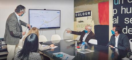 Estamos acostumbrados a usar nuestra propia imagen en pub... Estamos acostumbrados a usar nuestra propia imagen en pub...