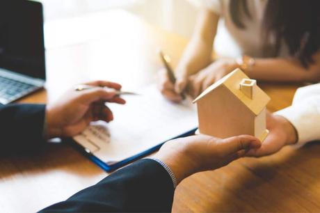 Estamos acostumbrados a usar nuestra propia imagen en pub... Estamos acostumbrados a usar nuestra propia imagen en pub...