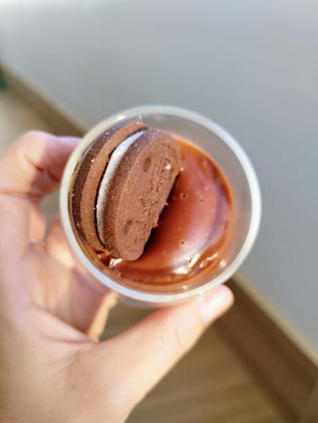 Mousse de chocolate con galletas tipo oreo - Sin leche, sin huevo y sin gluten Mousse de chocolate con galletas tipo oreo - Sin leche, sin huevo y sin gluten