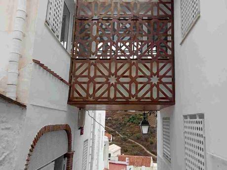 Matemática emparedada en Cútar