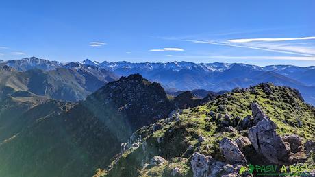 Vistas desde Peña Mea hacia San Isidro