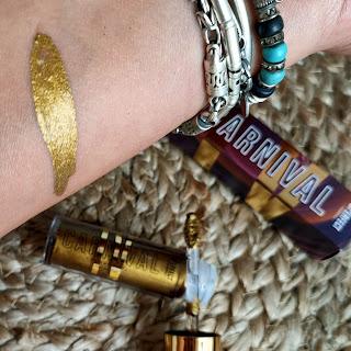 Sombras líquidas BPerfect: Ideas de maquillajes metalizados para navidad 03