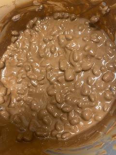 TURRONES DE CHOCOLATE Y DIBUJOS