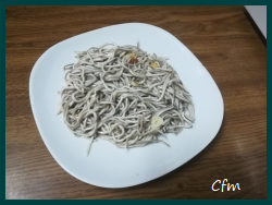 Gulas al ajillo