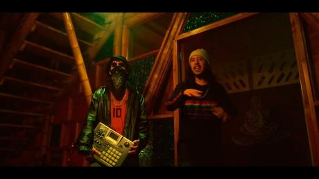 Rastro MC lanza ‘Pola y Media’, un EP introspectivo y reflexivo