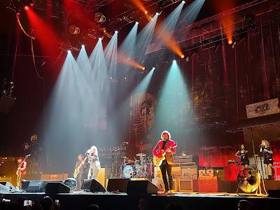 The Black Crowes - You wear it well (2022)