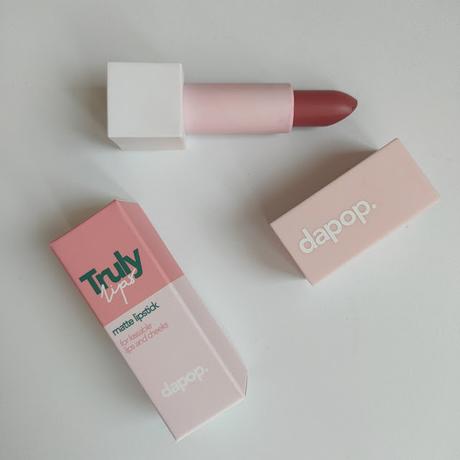 LABIAL CORAL Probando DAPOP: Una nueva marca de maquillaje LOW COST 4