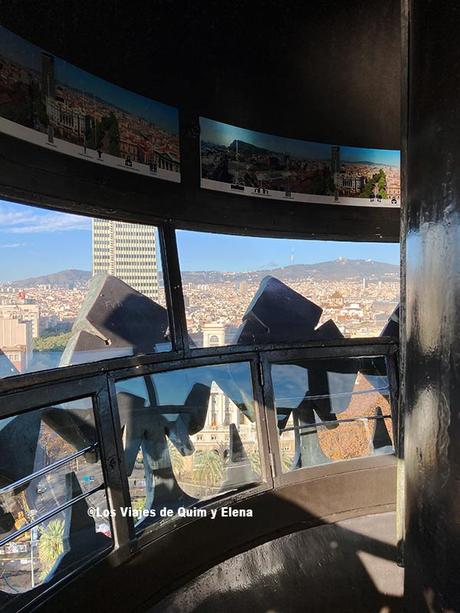 Monumento a Colón de Barcelona En el mirador de Colón