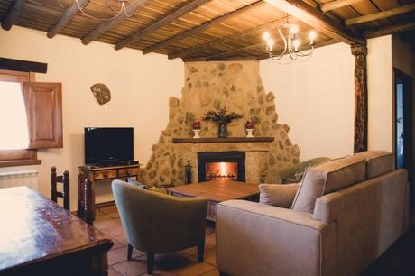 5 Casas Rurales de alquiler íntegro, con Chimenea.