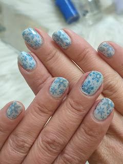 El rescate de Diciembre: MANICURA NAVIDEÑA 10