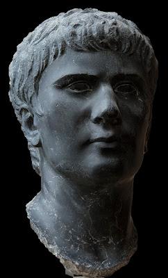 Tria nomina, el nombre en la antigua Roma