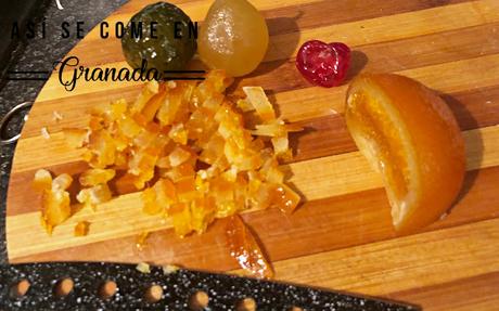 Pollo relleno de frutos secos y escarchados