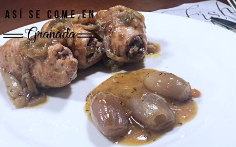 Pollo relleno de frutos secos y escarchados