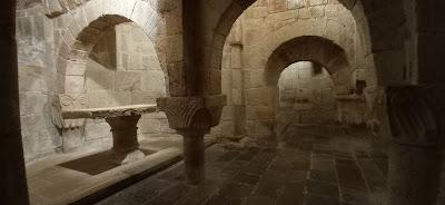 MONASTERIO DE SAN SALVADOR DE LEYRE. Cripta ROMÁNICO EN NAVARRA. MONASTERIO DE SAN SALVADOR DE LEYRE. Cripta