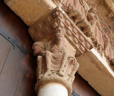 MONASTERIO DE SAN SALVADOR DE LEYRE. Capitel parteluz Porta Speciosa ROMÁNICO EN NAVARRA. MONASTERIO DE SAN SALVADOR DE LEYRE. Capitel parteluz Porta Speciosa