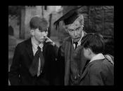 Adiós, Chips Mesas separadas