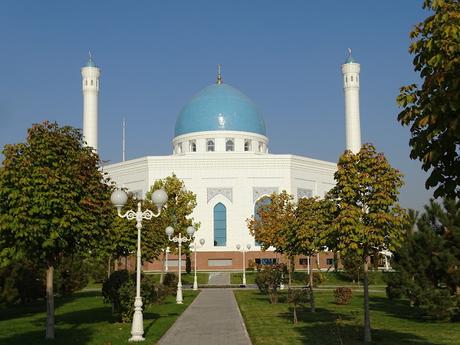 UZBEKISTÁN: EN LA CIUDAD DE TASHKENT