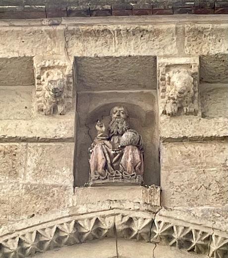 La Iglesia de San Andrés (2): la portada principal.