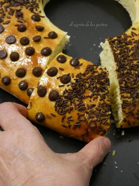 Roscón de Reyes con Fideos y gotas de Chocolate