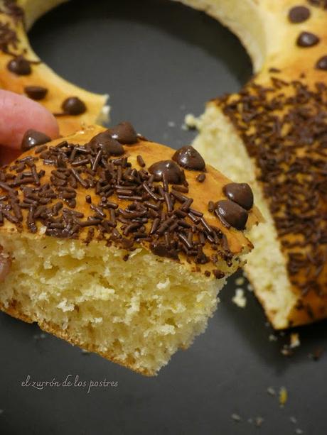 Roscón de Reyes con Fideos y gotas de Chocolate