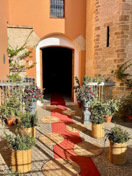 La Iglesia de San Andrés (3): las portadas laterales.
