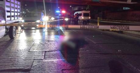 Muere persona al caer del Puente Naranja al bulevar Río Santiago