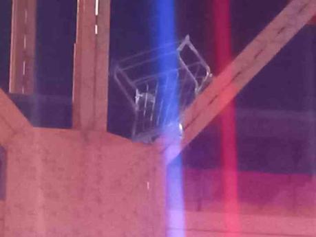 Muere persona al caer del Puente Naranja al bulevar Río Santiago