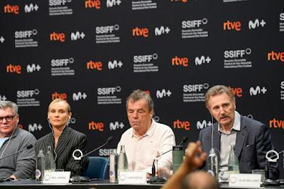 Ana de Armas y Liam Neeson elevan el nivel de glamour del Festival de San Sebastian