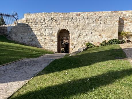 Zamora, la bien cercada