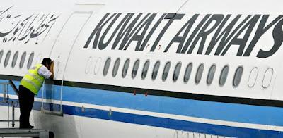 Los políticos, estrellas de lucha libre… La empresa que obligó a sus candidatas a desvestirse. Y desnudos de barrio. Los políticos, estrellas de lucha libre… La empresa que obligó a sus candidatas a desvestirse. Y desnudos de barrio.