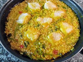 Arroz con bacalao y borraja