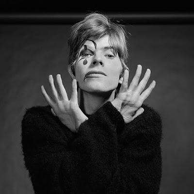 7 Años sin David Bowie. 7 Años sin David Bowie.