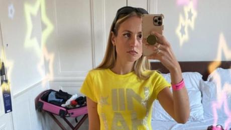 Nuevo single de María Escarmiento