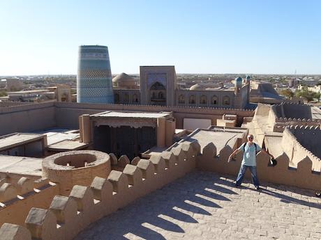 UZBEKISTÁN  :  EN LA SOÑADA JIVA