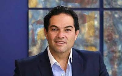 ES TIEMPO DE LAS MUJERES: ENRIQUE VARGAS